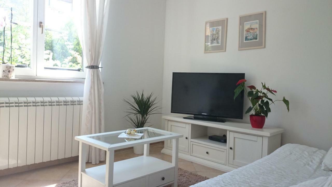Apartments Ruzica Pula Buitenkant foto